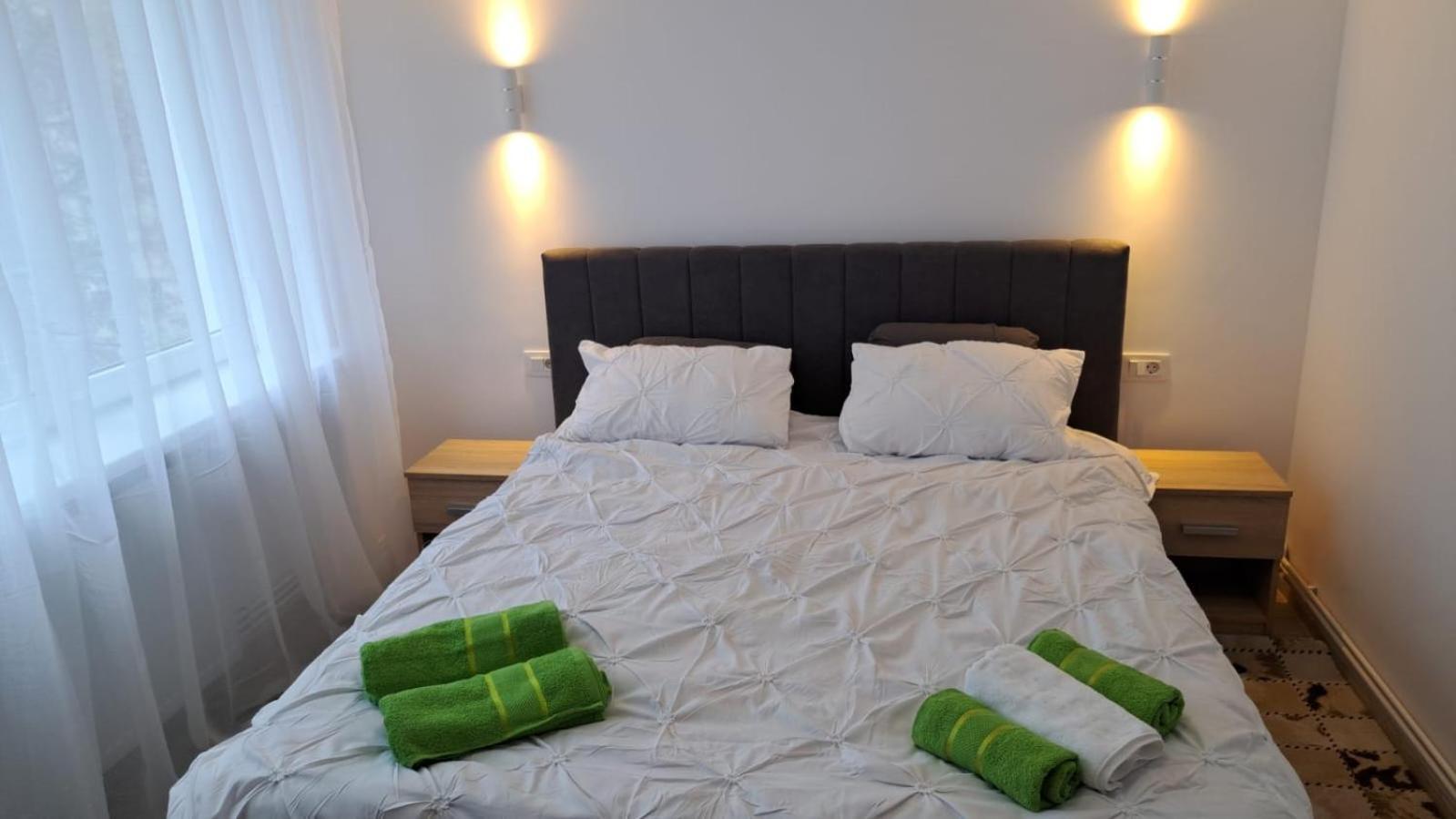 Apartament Kitty Centrul Istoric Craiova Exteriér fotografie